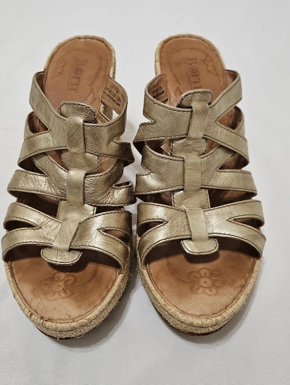 Born Sandals Womens 10 Strappy Casual Slip On Wedge Slide Gold Leather